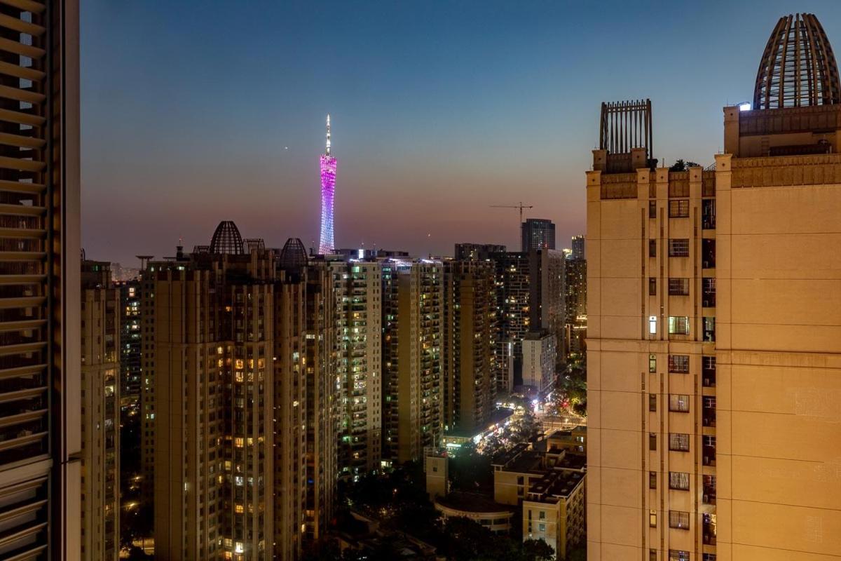 Livetour Hotel Zhujiang New Town Canton Extérieur photo