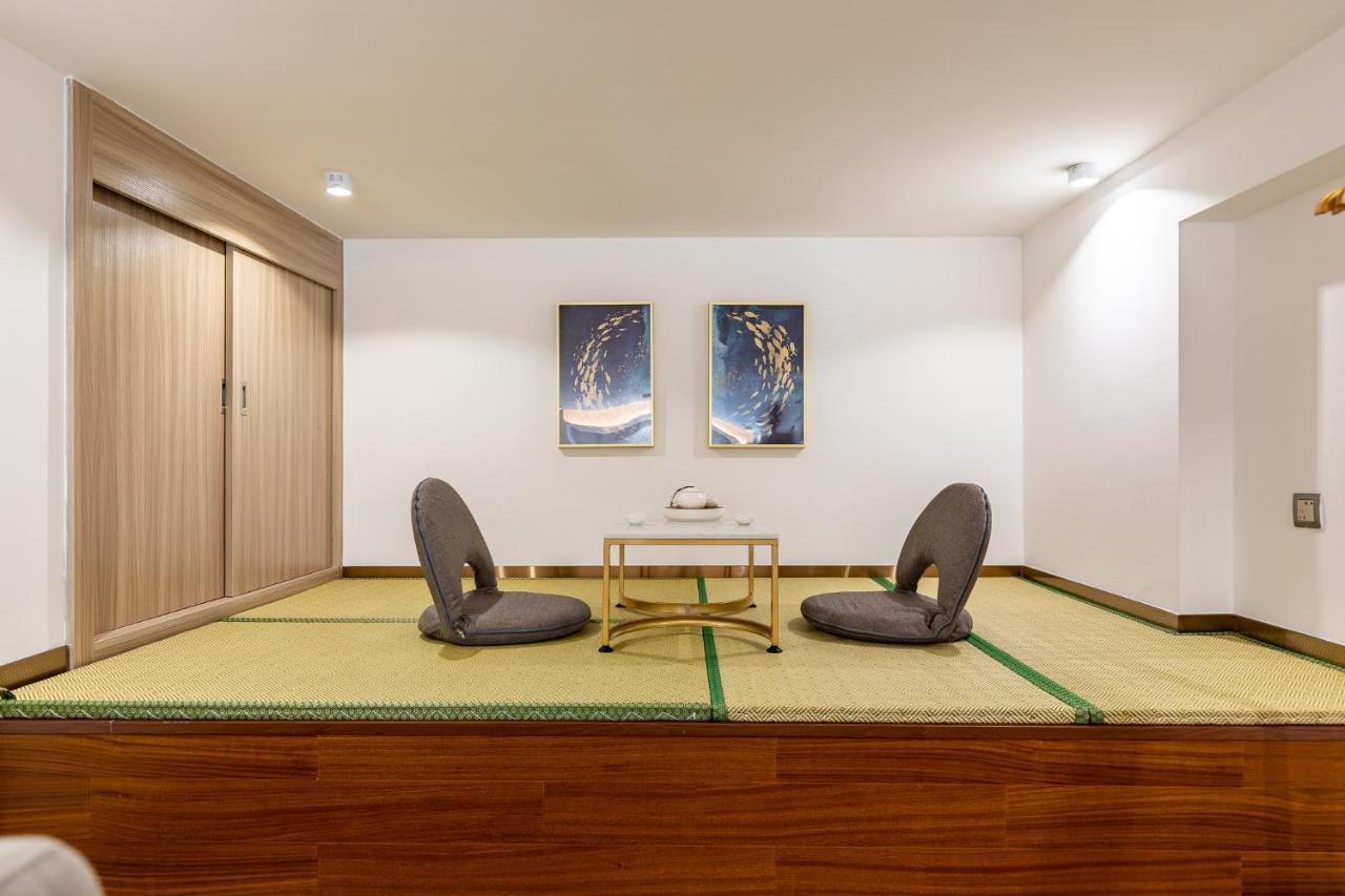 Livetour Hotel Zhujiang New Town Canton Extérieur photo