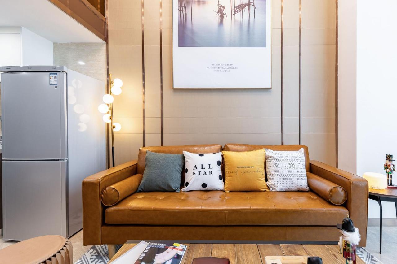 Livetour Hotel Zhujiang New Town Canton Extérieur photo
