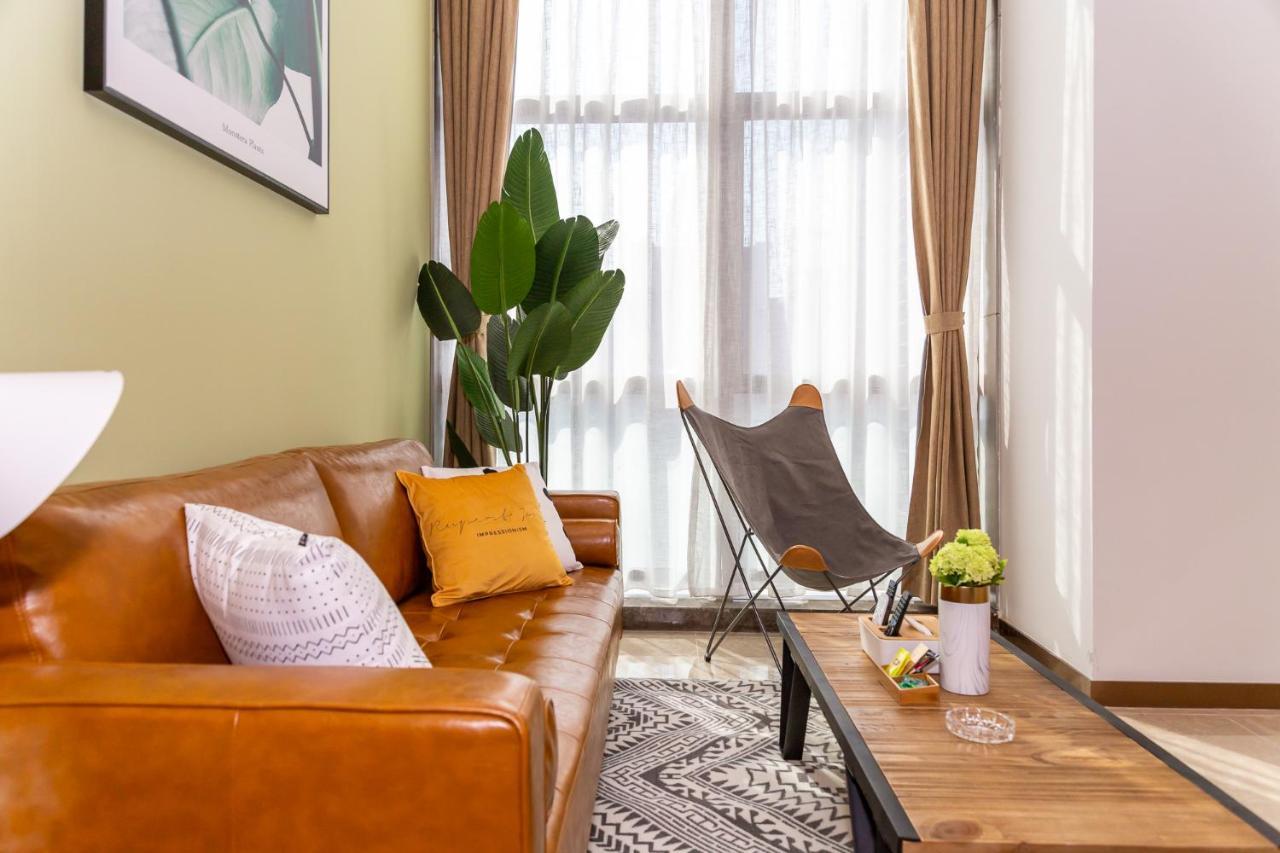 Livetour Hotel Zhujiang New Town Canton Extérieur photo