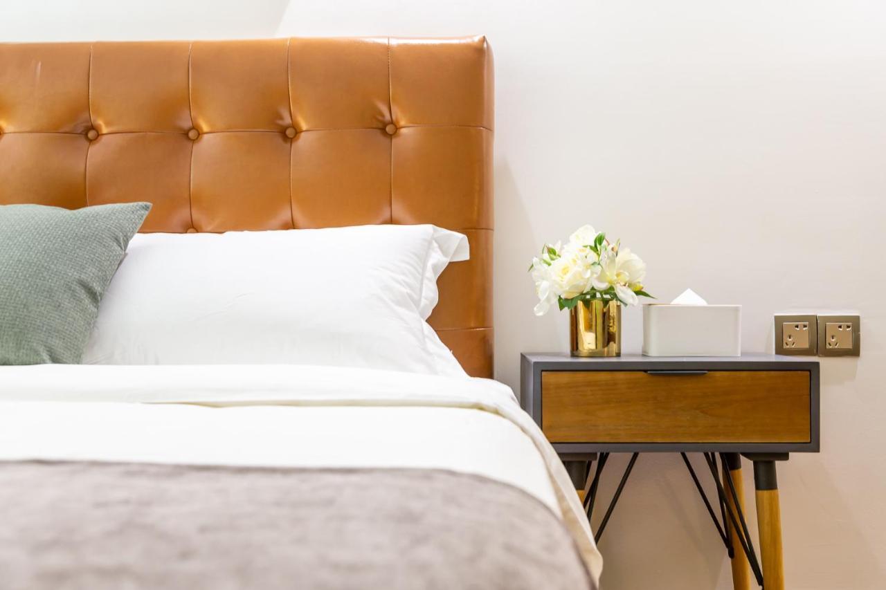Livetour Hotel Zhujiang New Town Canton Extérieur photo